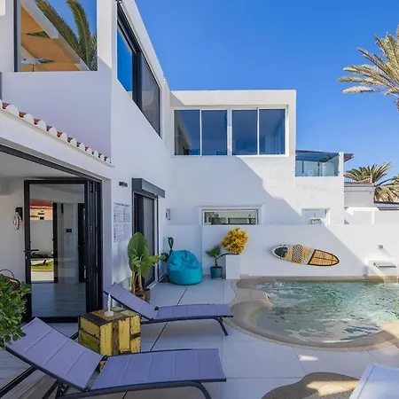 Beachside - Casa Aboleon