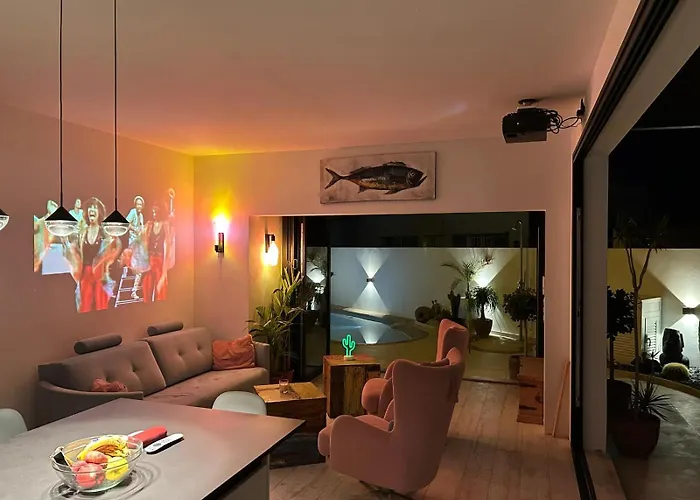 Beachside - Casa Aboleon Βίλα Κοραλέχο