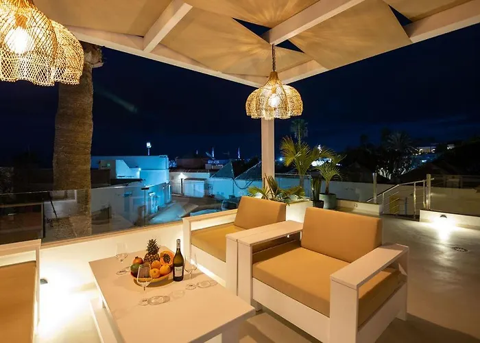 Beachside - Casa Aboleon