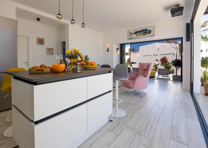 Beachside - Casa Aboleon Βίλα