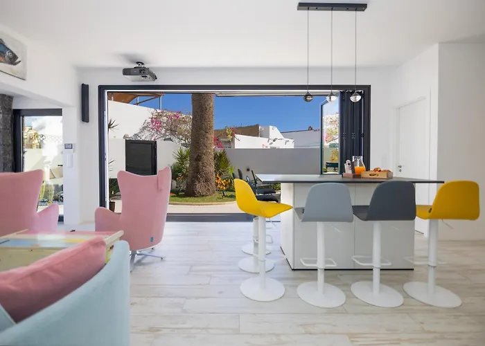 Beachside - Casa Aboleon Κοραλέχο